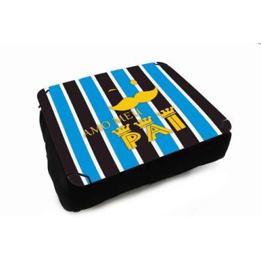 Imagem de Almofada Bandeja para Notebook Laptop Pai que Ama Futebol - Deluzz, Pr