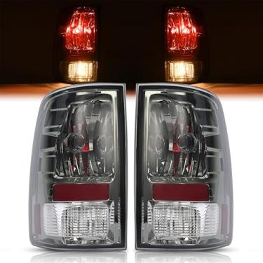 Imagem de HECASA Par de luz traseira compatível com Dodge Ram 1500 2500 3500 2009-2018 Substituição para CH2818124 CH2819124 55277415AA 55277414AA lâmpada traseira motorista e lente fumê do lado do passageiro