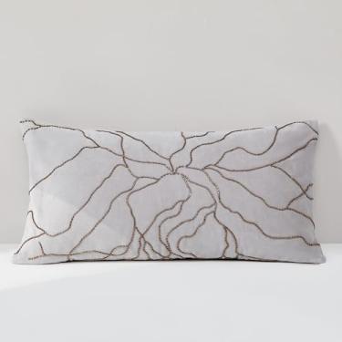 Imagem de Lush Decor Roots Capa de almofada decorativa de veludo individual 30,5 cm L x 55,88 cm C Cinza - Capa de almofada 30,5 x 22 - Almofadas de luxo para cama, sofá ou cadeira - Decoração de casa de luxo
