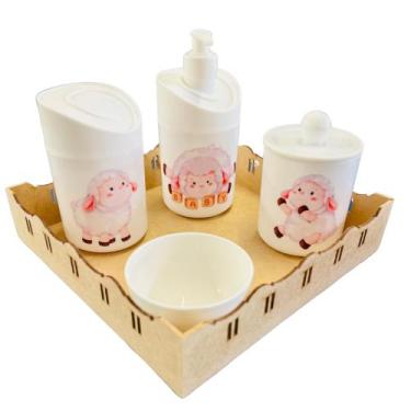 Imagem de Kit Higiene Baby Ovelhinha Menina c/bandeja MDF - 5 Peças - Dóia Kids,