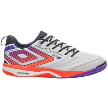 Imagem de Chuteira de Futsal Pro 5 Stable Umbro, Branco, Coral, 38