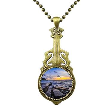 Imagem de DIYthinker Colar de pedra oceânica com imagem da natureza ciência da água com pingente de música de guitarra antiga