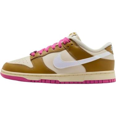 Imagem de Nike Tênis feminino Dunk Low SE (FD8683-700, bronzine/rosa divertido/alabastro/leite de coco) tamanho 36