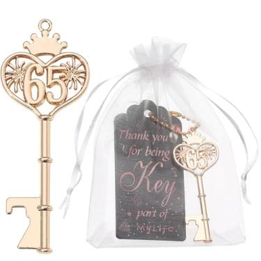 Imagem de Abridor de garrafas Golden 65th Birthday Favors Key para convidados com sacos e etiquetas de organza, 65 abridores de garrafas de chaveiro de cerveja para artigos de decoração de festa de aniversário