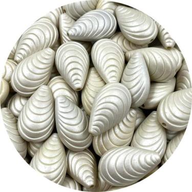 Imagem de Miçanga Passante Concha 32x20mm Plástico Bege 30pçs 120g - Macall