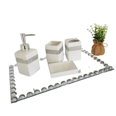 Imagem de Suporte Multi Uso Retangular Em Vidro Com Borda E Pés Acrílico Alt 2.50cm X Larg 24cm X Comp 40cm