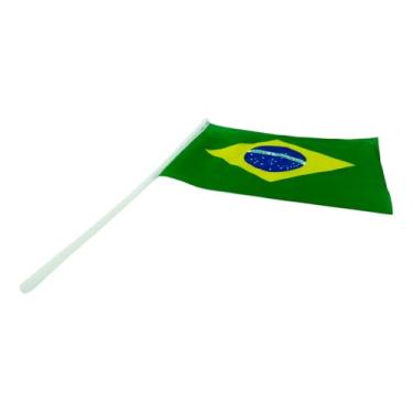 Imagem de Bandeira do Brasil com Haste de Plástico 20cm x 30cm