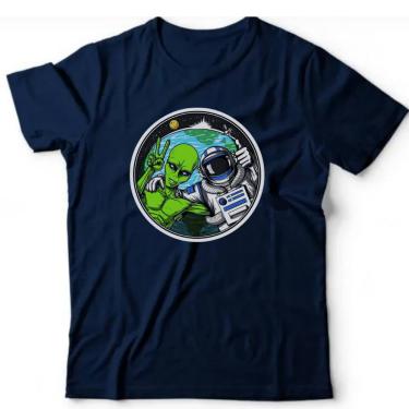 Imagem de Camiseta algodão ufologia - Selfie no espaço