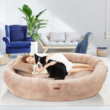 Imagem de Fvkind Cama de cachorro humana para adultos, 185 x 142 x 30 cm, tamanho ortopédico lavável, pelo sintético, removível, presente grande aconchegante com cobertor e travesseiro, cáqui