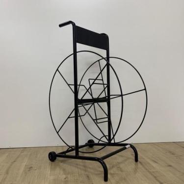 Imagem de Expositor de Tubo de Aço Carbono para Rolo de Mangueira  Rampas Maki I