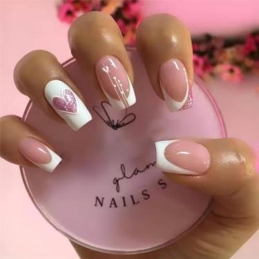 Imagem de Unhas postiças quadradas curtas com ponta francesa branca, unhas postiças de acrílico com glitter rosa, desenhos de coração, cola nas unhas, brilhante, cobertura total, 24 peças