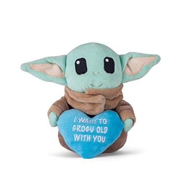 Imagem de Star Wars Brinquedo para cães Baby Yoda Squeaker | Brinquedo de pelúcia para animais de estimação Grogu Valentines to My Heart | Brinquedo de pelúcia de Star Wars para cães Grogu Baby Yoda de 15 cm