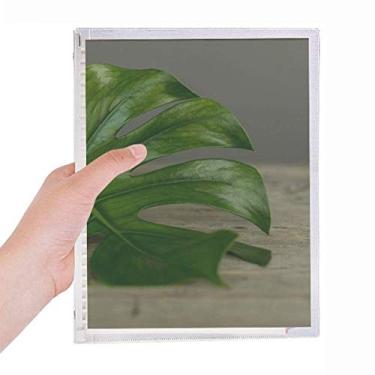 Imagem de Caderno de folhas de mesa com imagem de plantas e folhas soltas para diário recarregável