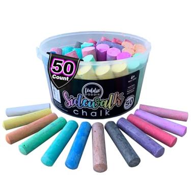 Imagem de Loddie Doddie Giz de calçada de 50 quilates para crianças – 12 cores não tóxicas em um balde reutilizável – fácil de limpar para diversão e criatividade – giz ao ar livre