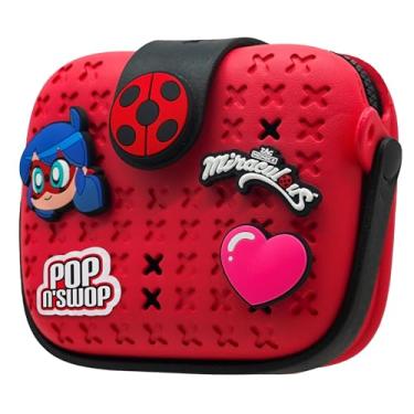 Imagem de Miraculous Mini bolsa Ladybug Pop n' Swop vermelha, bolsa personalizável com 4 emblemas de encaixe, bolsa de acessórios, bolsa leve e durável à prova d'água - presente para meninas e crianças (Ladybug