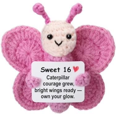 Imagem de Weming Sweet 16 Gift for Girls – Mini Crochet Butterfly Plush with 16th Birthday Message Card, Handmade 10cm, 16 Year Old Gift Idea, Kawaii Desk Shelf Decor, Coming-of-Age Present