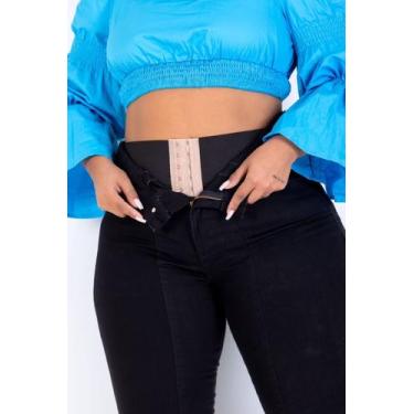 Imagem de Calça jeans modeladora lipo Black. Calça plus size. Veste do 46 ao 54.