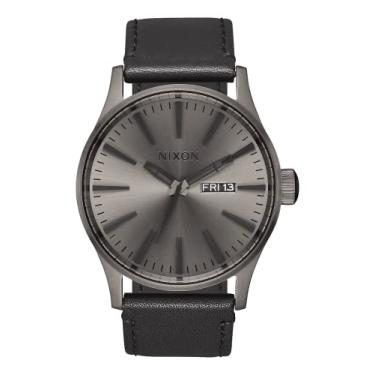 Imagem de Nixon Relógio masculino A105 Sentry 42 mm aço inoxidável couro movimento quartzo, Gunmetal/Preto, One Size, Couro Sentry