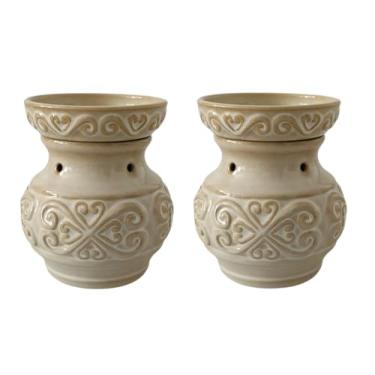 Imagem de Hosley Pacote com 2 aquecedores elétricos de cerâmica creme de 12,7 cm. Presente ideal para aromaterapia de spa de casamento. Use com cubos de cera derrete e óleos de fragrância.