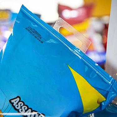 Imagem de NEOBRASIL - Hang Tab Duplo Gancho Adesivo - Expositor para Loja, Gancho Expositório, Adesivo para Organização, Prateleiras e Gancheira - PET Reciclável - Transparente - Suportam 350gr - 500un