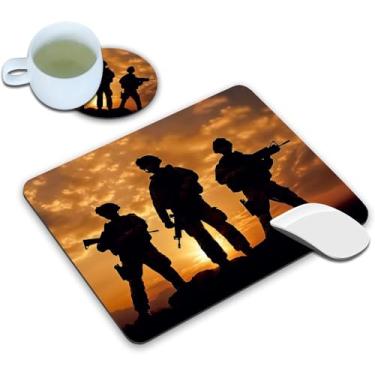 Imagem de LOWORO Conjunto de mouse pad e porta-copos, tapete de mouse militar das tropas do exército americano, mouse pad retangular de base de borracha antiderrapante para laptop e acessórios de escritório de computador
