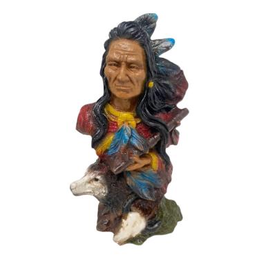 Imagem de Escultura Índio Xamã Lobo Guerreiro Apache 21 cm em Resina