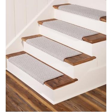 Imagem de Oak Valley Designs™ Tapete de escada arredondado Bullnose - Tapetes de escada internos antiderrapantes para escadas de madeira, estilo: pingente Bayside, bétula prateada 68,5 cm L x 24,8 cm P