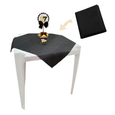 Imagem de Kit de Toalhas de Mesa TNT Quadradas, Preto, 70x70cm, 50 Unidades, Cobre Mancha Decorativo para Festas e Eventos