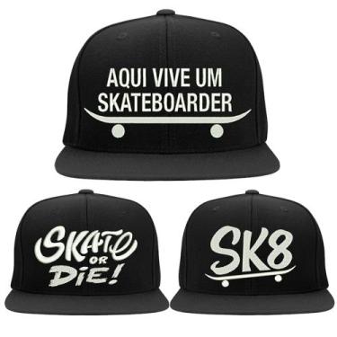 Imagem de Kit 3 Bonés Bordados - Aqui vive um Skateboarder Sk8 Skate - HIPERCAP
