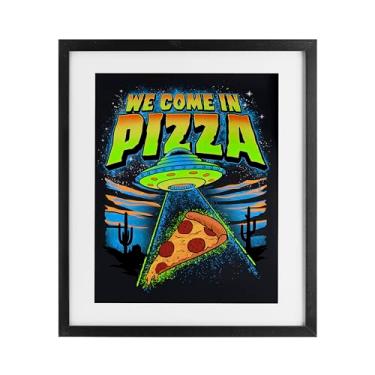 Imagem de Stupell Industries We Come In Pizza Aliens Impressão emoldurada preta sob vidro design por Jedco Brands, Inc., 21 x 17