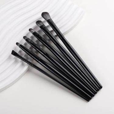 Imagem de Conjunto de 6 pincéis de maquiagem profissional para olhos para mistura de sombra, manchas, contorno de sobrancelha, delineador de olhos, pincel de maquiagem delineador