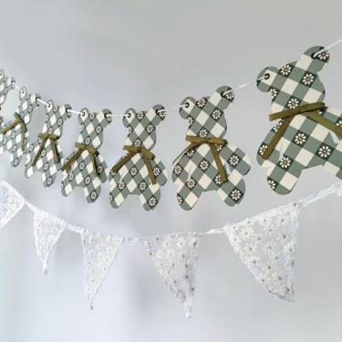 Imagem de Eanjia Faixa pré-amarrada We Can Bearly Wait | Faixa de urso de pelúcia xadrez verde saga com ilhós para fácil ajuste e laço de cetim removível para chá de bebê, aniversário, berçário, decoração