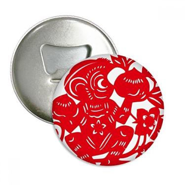 Imagem de Emblema multifuncional com estampa de macaco do zodíaco, flores chinesas, abridor de garrafas, ímã de geladeira