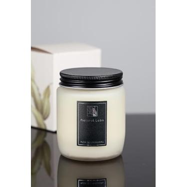 Imagem de Vela Aromática Perfumada Vegana Natural Labo Clássica 190g – Cera de Coco e Fragrâncias Sofisticadas | Aromaterapia e Bem-Estar (Flor de Laranjeira)