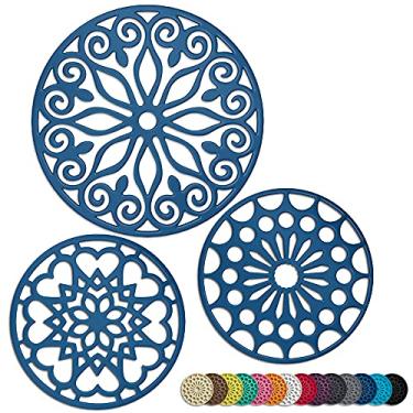 Imagem de Conjunto de 3 tapetes de silicone com 1 extra grande incluído | intrincadamente esculpido, flexível, durável, antiderrapante, grosso, redondo, premium, para panelas quentes e panelas | Tardis azul-marinho