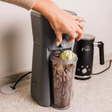 Imagem de Cafeteira Elétrica 2 em 1 Iced Coffee Oster 600ml, 110V