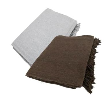 Imagem de Conjunto de mantas extragrandes para sofá (2 peças), dimensões 300 x 180 cm, material de algodão puro, com finalidades decorativas e protetoras. (Cinza Neblina + Marrom E)