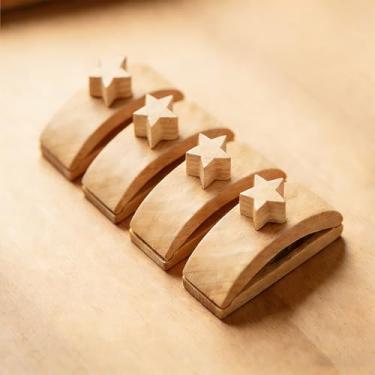 Imagem de Pacote com 4 cabides de colcha para parede para exibição, grampos de cobertor, clipes de parede de madeira para pendurar, cabides de tapeçaria, colchas, tapeçarias, tapetes, arte de fibra e muito mais