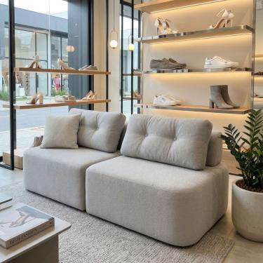 Imagem de Sofá Modular Cielo 240cm Recepção Loja Sala de Estar Bouclê Cinza Claro - Montanari`s Decor