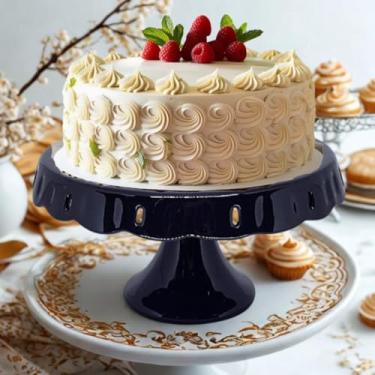 Imagem de Tauba para bolo/Boleira de Cerâmica Média "Passa Fita" – Elegância e Charme para suas Celebrações