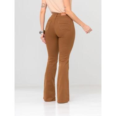 Imagem de Calça Flare Feminina jeans nas cores bege/caqui super confortável , qu