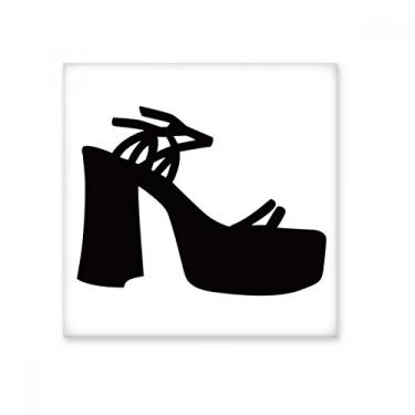 Imagem de Preto feminino salto alto padrão contorno azulejo de cerâmica brilhante decalque pedra adornada tijolo vitrificado