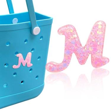 Imagem de HLUWA Berloques de letras para bolsa Bogg, alfabeto itálico rosa lantejoulas acessórios para Bogg e Simply Southern Bag, pingente de letras decorativas para bolsa de praia (M)