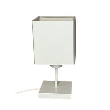 Imagem de Abajur Luminária Mesa Quarto Sala Moderno Vivare Md-2008br Cúpula Em Tecido - Bivolt Branca 127/220v