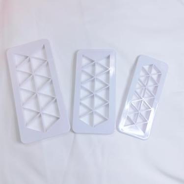 Imagem de Craft Supply Co. Conjunto de moldes de fundição de resina, formas geométricas em 3 tamanhos, modelos de plástico branco para fabricação de joias, ferramentas de artesanato DIY (triângulo)