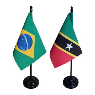 Imagem de Kit Bandeira de Mesa Brasil e São Cristóvão e Névis, 26cm Altura, 18x11cm, Tecido Oxford, Base Plástica, Decoração para Escritório, Eventos