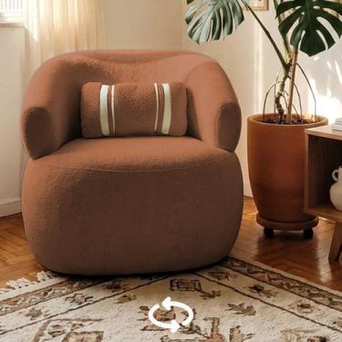 Imagem de Poltrona Orgânica Giratória Chloe Decorativa com Almofada Plumante Bou