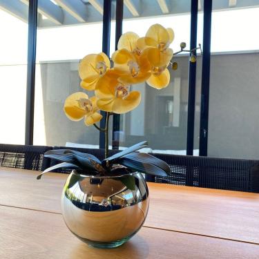Imagem de Orquídea Amarela Artificial Arranjo no Vaso Espelhado Flores Permanentes