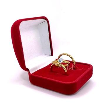 Imagem de Par De Aliança Lisa Banhada A Ouro 18k Anel Solitário E Caixa Porta Aliança Com Gravação Casamento Noivado (17-21)