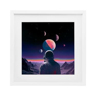 Imagem de Stupell Industries Astronauta e terreno em tons de roxo impressão emoldurada branca sob vidro, design por Sasha, 13 x 13